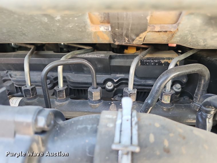 image for item DS4655 2018 Bobcat T870 tracked skid steer loader