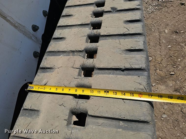 image for item DS4655 2018 Bobcat T870 tracked skid steer loader