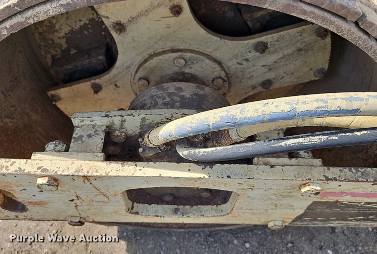 image for item DS4656 1988 Ingersoll Rand SD40D single drum vibratory roller