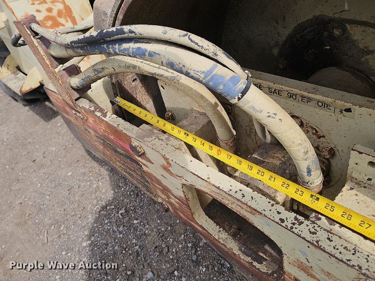 image for item DS4656 1988 Ingersoll Rand SD40D single drum vibratory roller