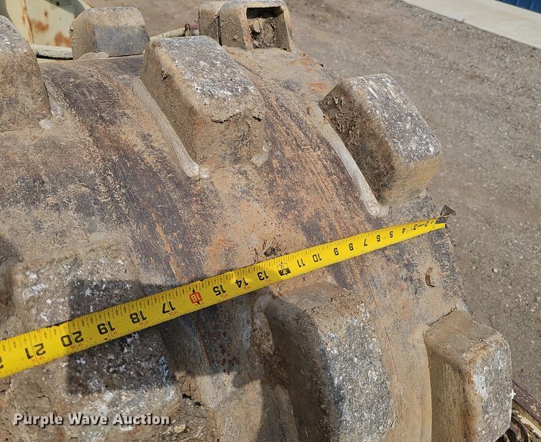 image for item DS4656 1988 Ingersoll Rand SD40D single drum vibratory roller