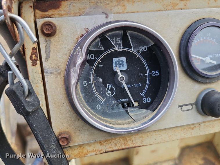 image for item DS4656 1988 Ingersoll Rand SD40D single drum vibratory roller