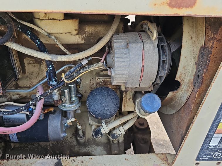 image for item DS4656 1988 Ingersoll Rand SD40D single drum vibratory roller