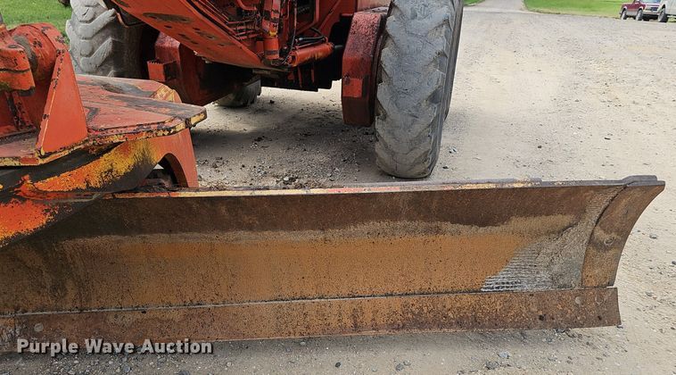 image for item DS4657 1985 John Deere 670A motor grader