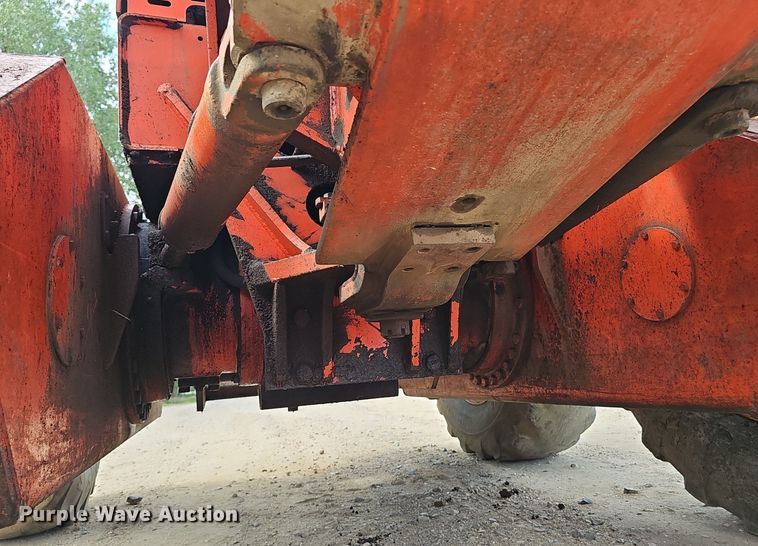 image for item DS4657 1985 John Deere 670A motor grader