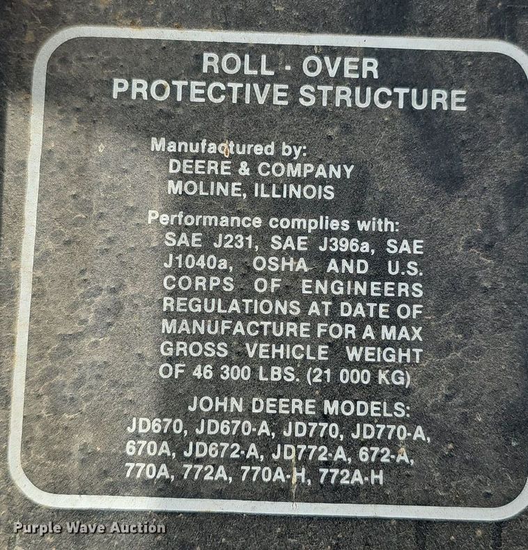 image for item DS4657 1985 John Deere 670A motor grader