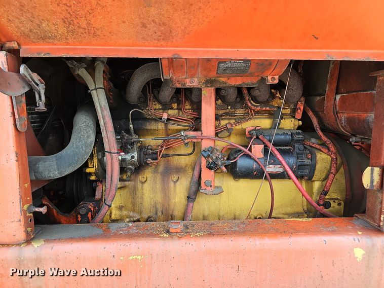 image for item DS4657 1985 John Deere 670A motor grader