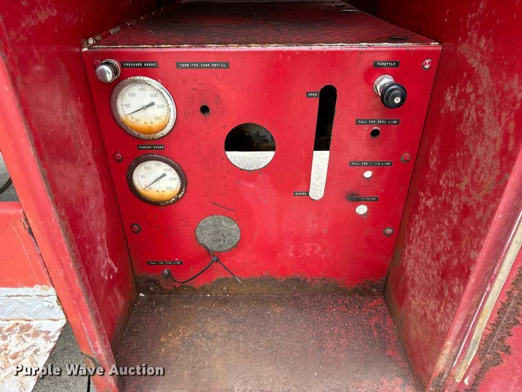 image for item DV5865 1972 Ford  F600 with Vermeer tree spade