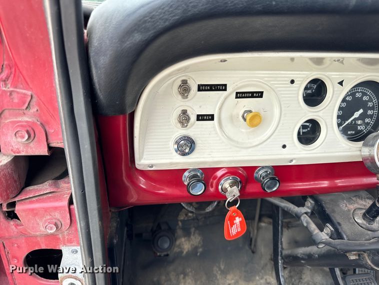 image for item DV5865 1972 Ford  F600 with Vermeer tree spade