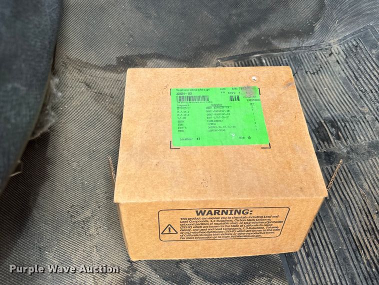 image for item DV5865 1972 Ford  F600 with Vermeer tree spade