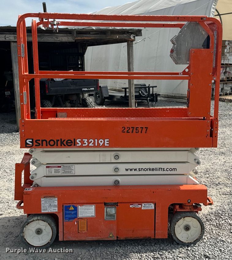 image for item DX1011 2019 Snorkel S3219E scissor lift