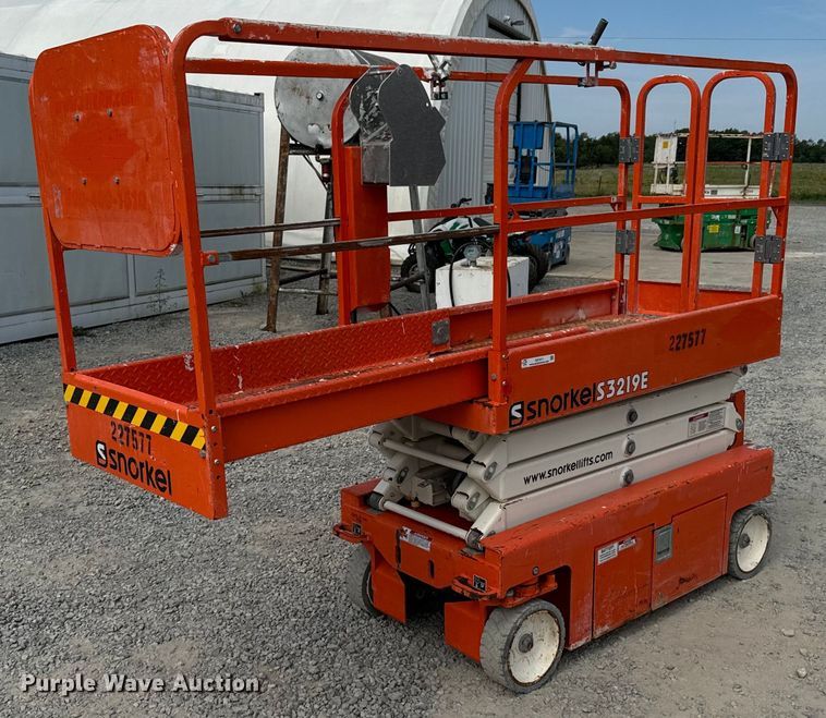 image for item DX1011 2019 Snorkel S3219E scissor lift