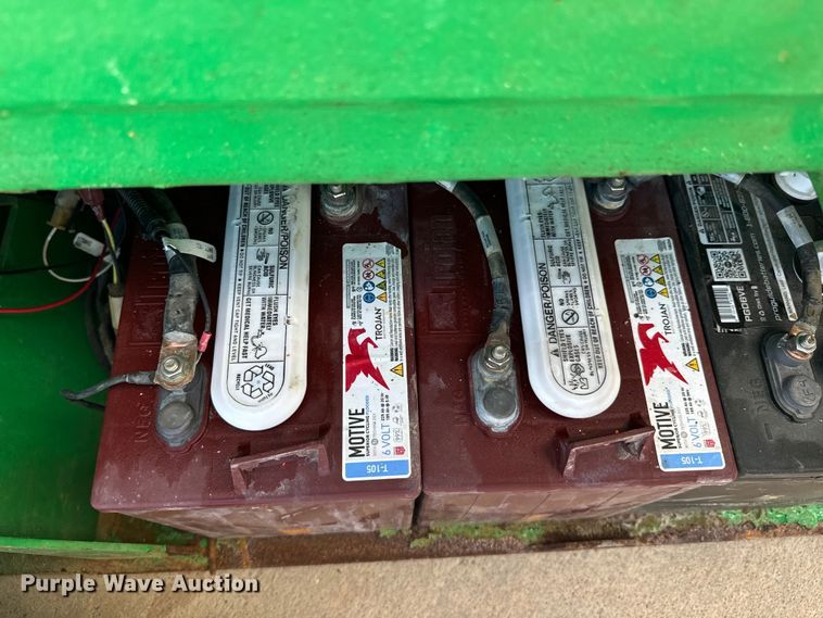 image for item DX1012 2015 JLG 1932RS scissor lift