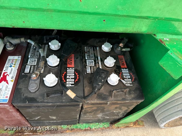 image for item DX1012 2015 JLG 1932RS scissor lift