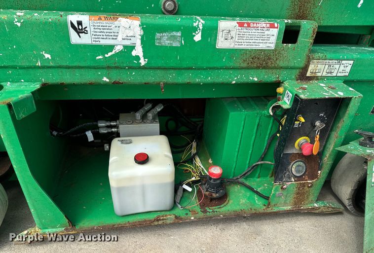 image for item DX1012 2015 JLG 1932RS scissor lift