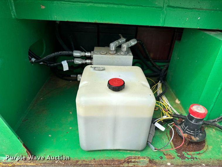 image for item DX1012 2015 JLG 1932RS scissor lift