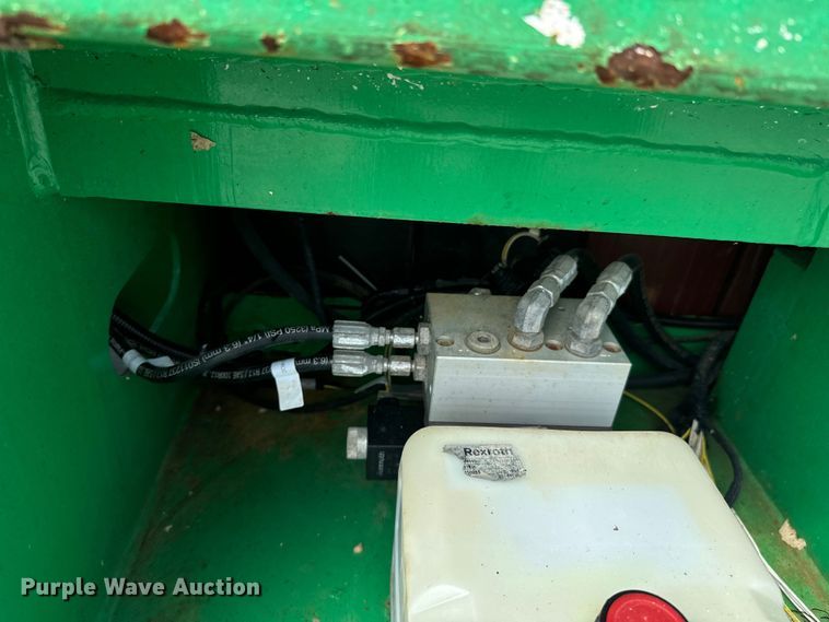 image for item DX1012 2015 JLG 1932RS scissor lift