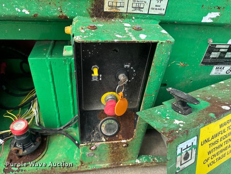 image for item DX1012 2015 JLG 1932RS scissor lift