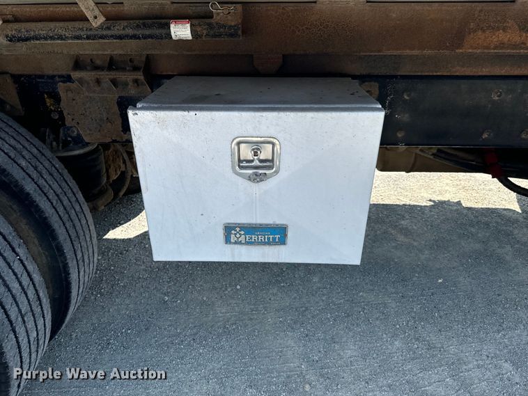 image for item DX1033 1994 Kenworth W900B dump truck