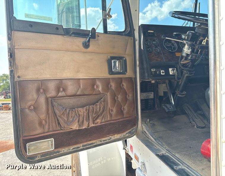 image for item DX1033 1994 Kenworth W900B dump truck