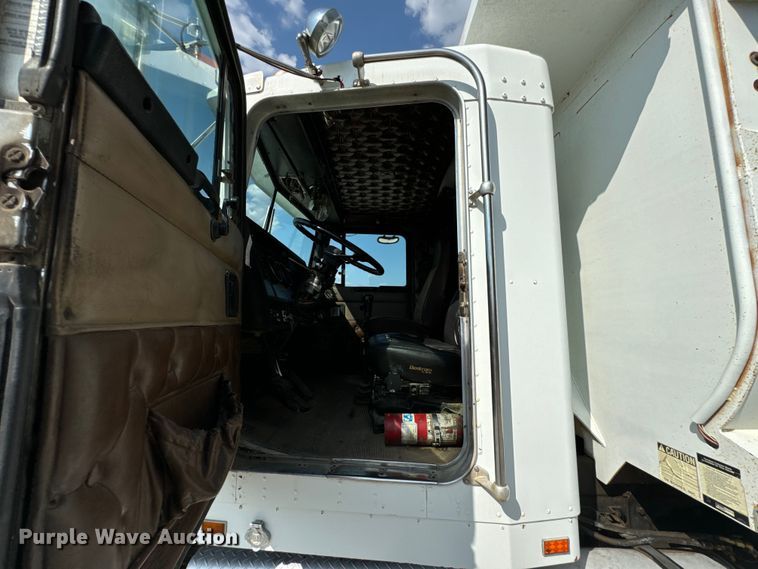 image for item DX1033 1994 Kenworth W900B dump truck