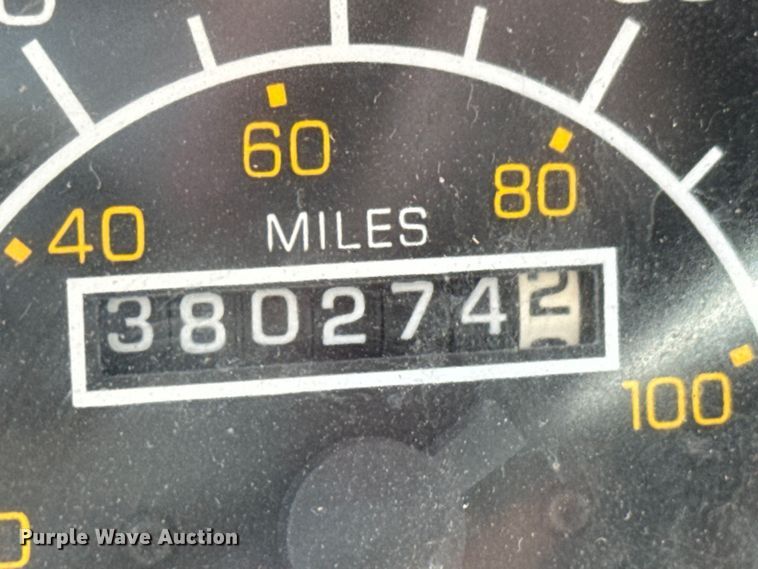 image for item DX1033 1994 Kenworth W900B dump truck