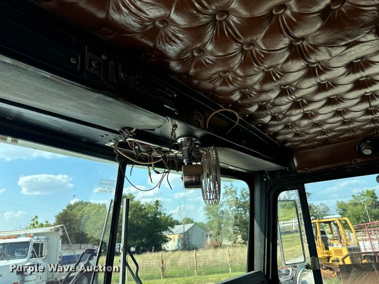 image for item DX1033 1994 Kenworth W900B dump truck