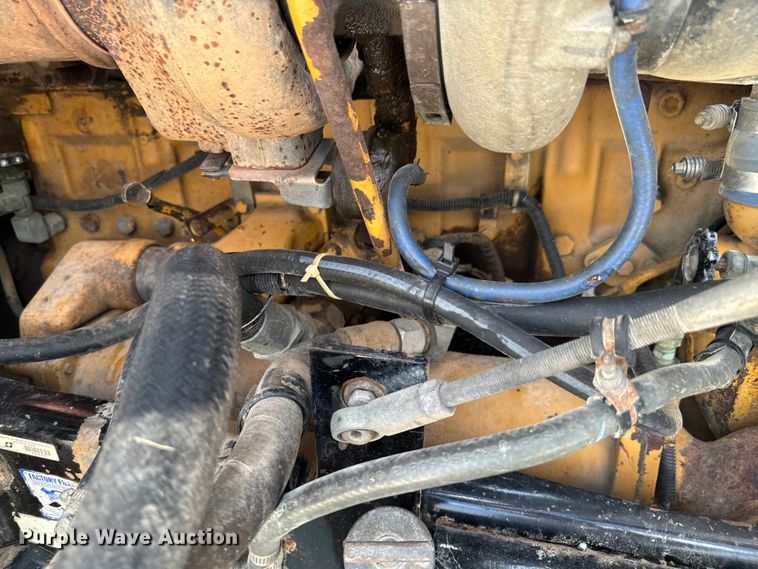 image for item DX1033 1994 Kenworth W900B dump truck