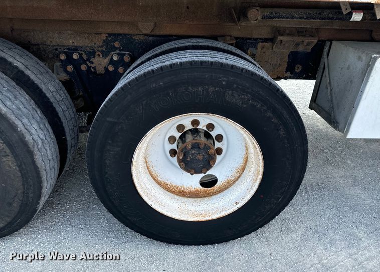 image for item DX1033 1994 Kenworth W900B dump truck