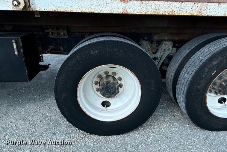 image for item DX1033 1994 Kenworth W900B dump truck