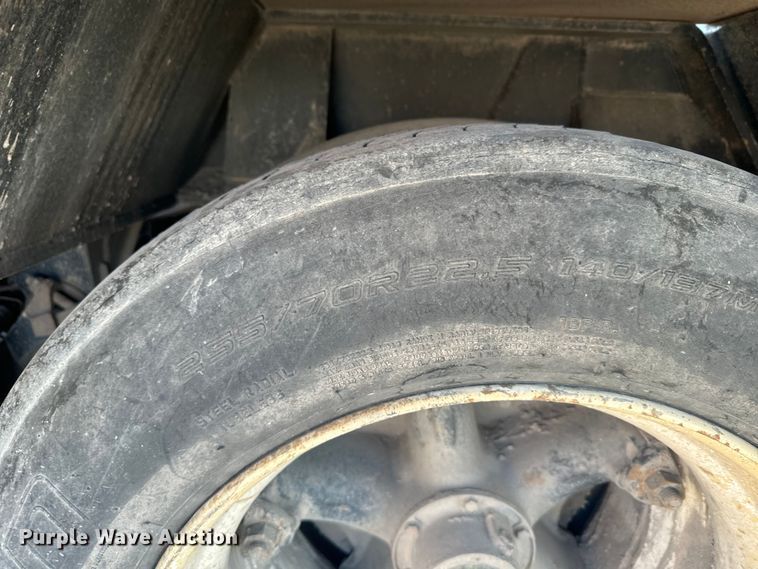 image for item DX3516 1986 Trail King 1552-4800 lowboy equipment trailer