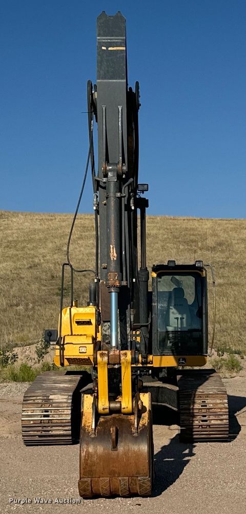 image for item DX3517 2014 John Deere  290G excavator