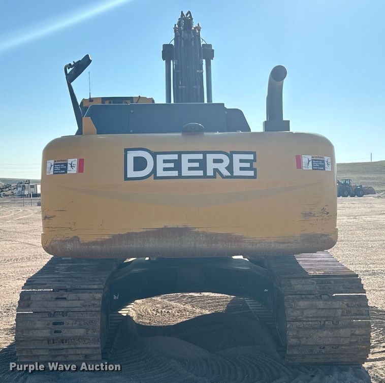 image for item DX3517 2014 John Deere  290G excavator