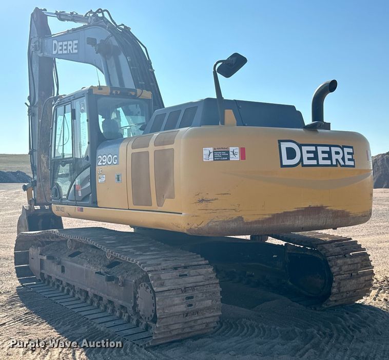 image for item DX3517 2014 John Deere  290G excavator