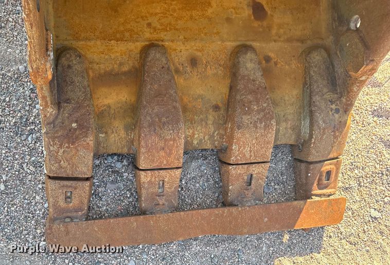 image for item DX3517 2014 John Deere  290G excavator