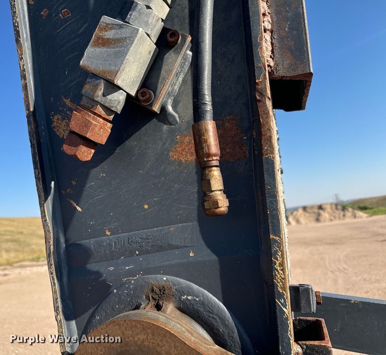 image for item DX3517 2014 John Deere  290G excavator