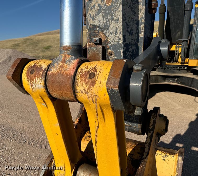 image for item DX3517 2014 John Deere  290G excavator