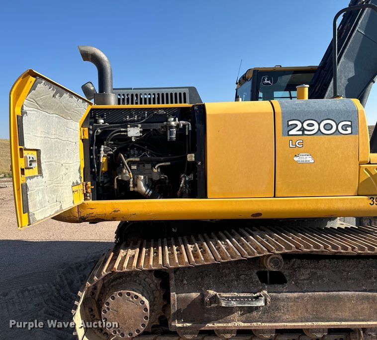 image for item DX3517 2014 John Deere  290G excavator