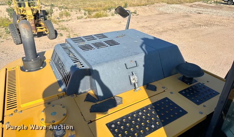 image for item DX3517 2014 John Deere  290G excavator