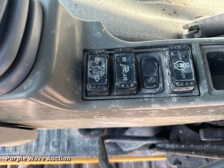 image for item DX3517 2014 John Deere  290G excavator