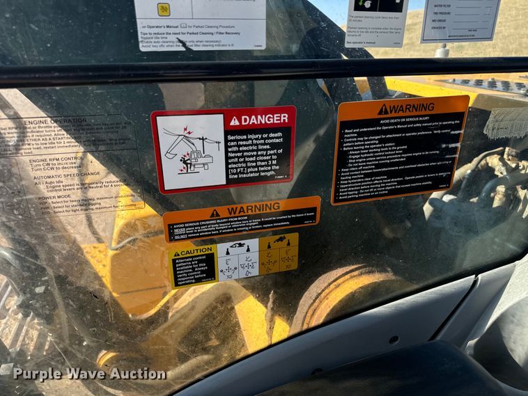 image for item DX3517 2014 John Deere  290G excavator