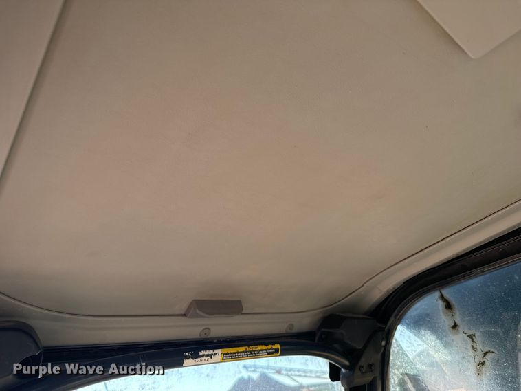 image for item DX3517 2014 John Deere  290G excavator