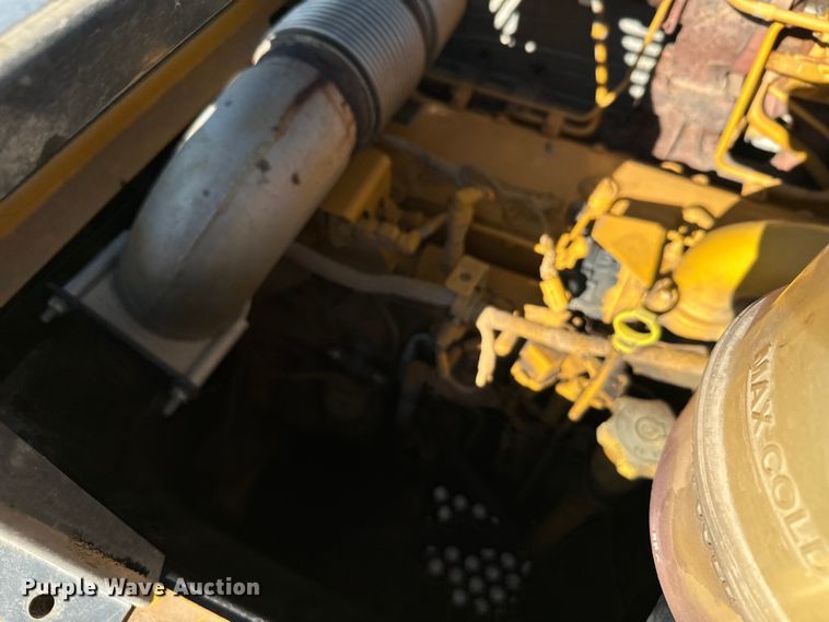 image for item DX3517 2014 John Deere  290G excavator