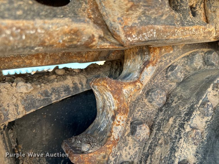 image for item DX3517 2014 John Deere  290G excavator