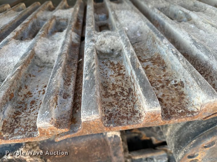 image for item DX3517 2014 John Deere  290G excavator