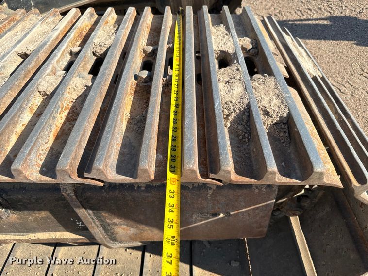 image for item DX3517 2014 John Deere  290G excavator