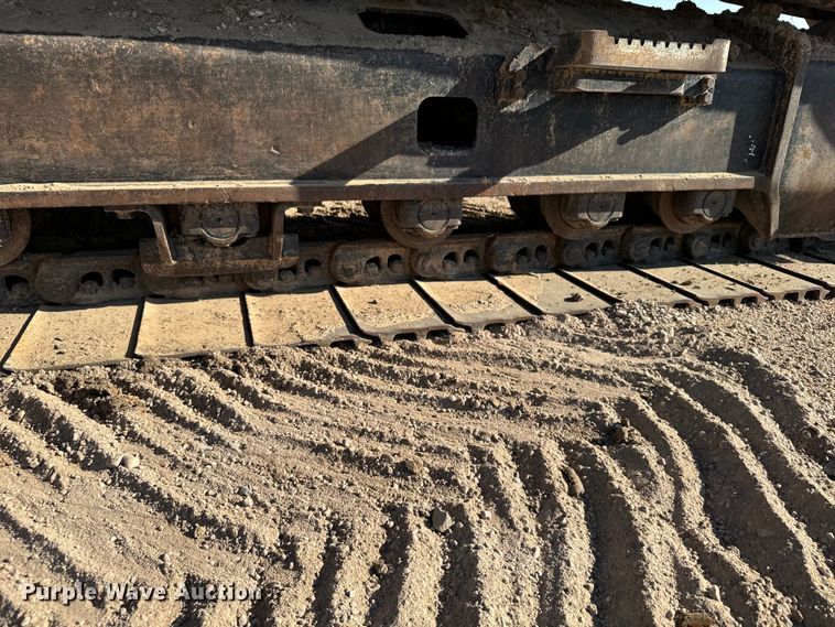 image for item DX3517 2014 John Deere  290G excavator