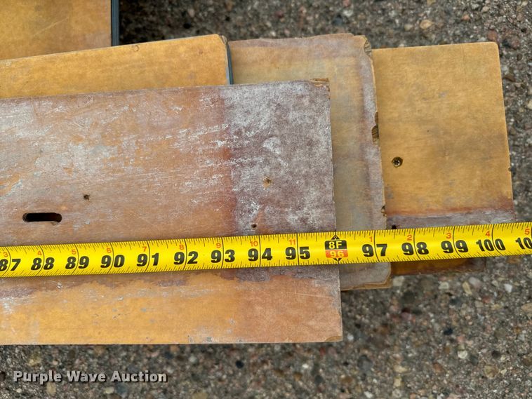 image for item DX3552 Concrete forms