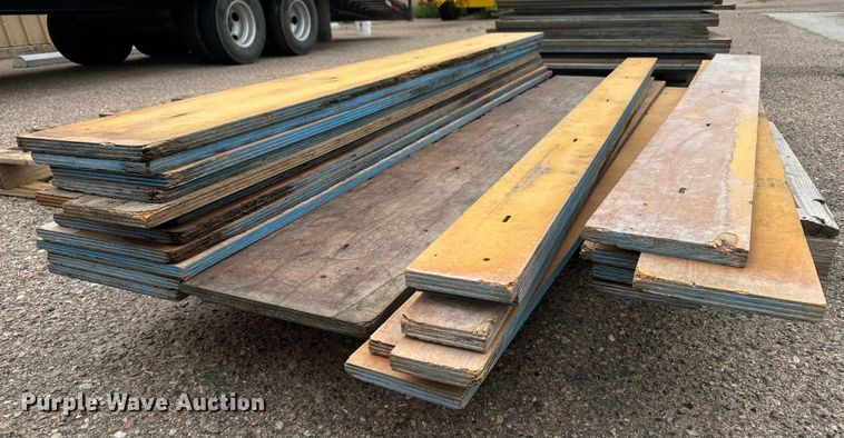 image for item DX3552 Concrete forms