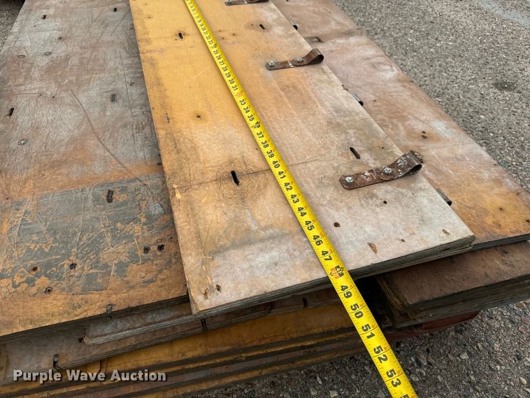 image for item DX3552 Concrete forms